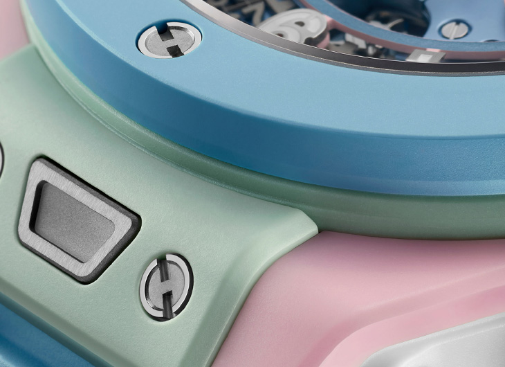 HUBLOT宇舶Big Bang Summer粉彩陶瓷計時碼錶