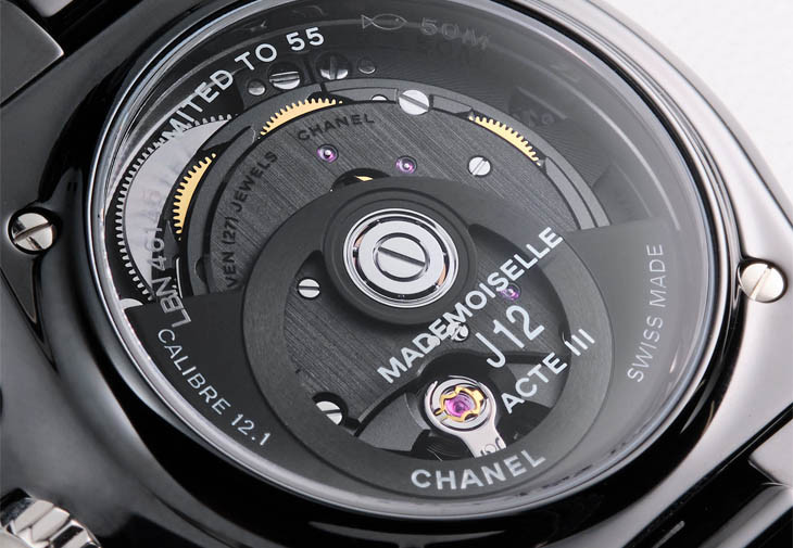 CHANEL Mademoiselle J12 La Pausa