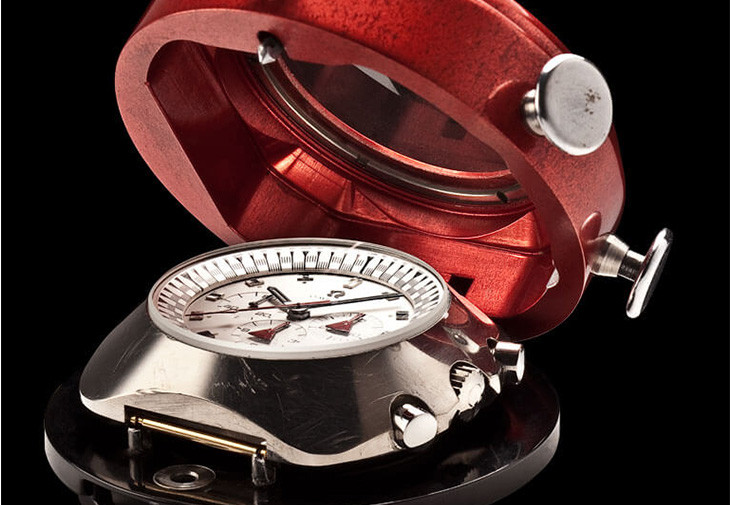 OMEGA speedmaster moonwatch alaska project