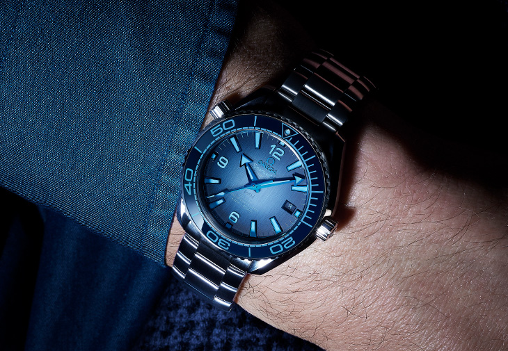 歐米茄OMEGA  Planet Ocean 600米系列同軸擒縱39.5毫米大師天文台腕錶