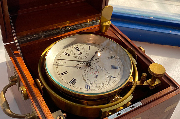 陽帝舟遊文錦　額装　豪華 Custom Line 50 - 豪华超级游艇| 定制法拉第