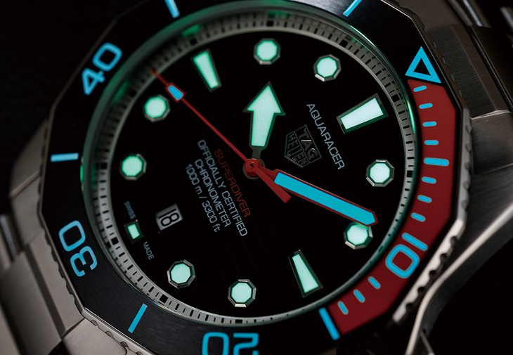 泰格豪雅TAG HEUER Aquaracer Professional 1000 Superdiver