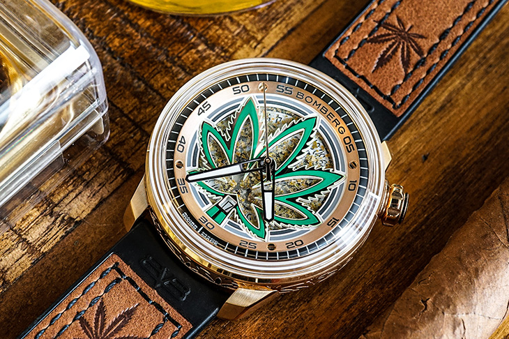 BOMBERG BB-01 CBD Golden 第三代大麻錶耀金登場