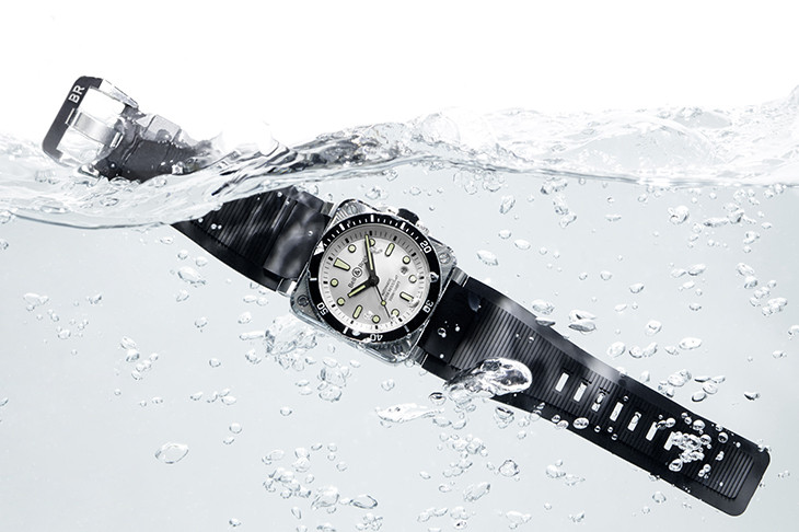 BELL & ROSS BR 03-92 Diver White  管你會不會潛水，重點是那個風格