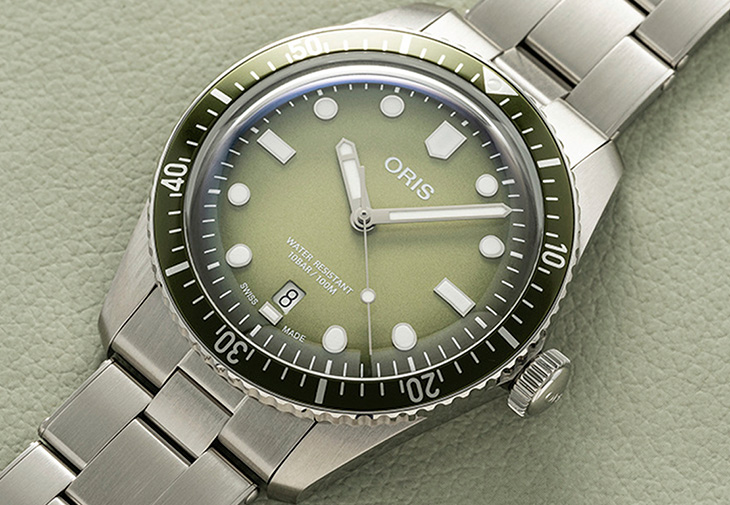 Oris豪利時Divers Sixty-Five日期腕錶