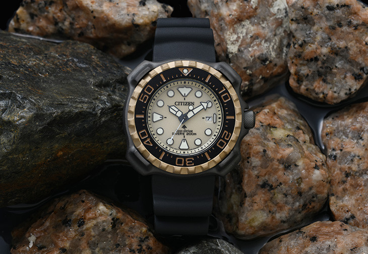 CITIZEN 1982復刻潛水腕錶暗金色限定版