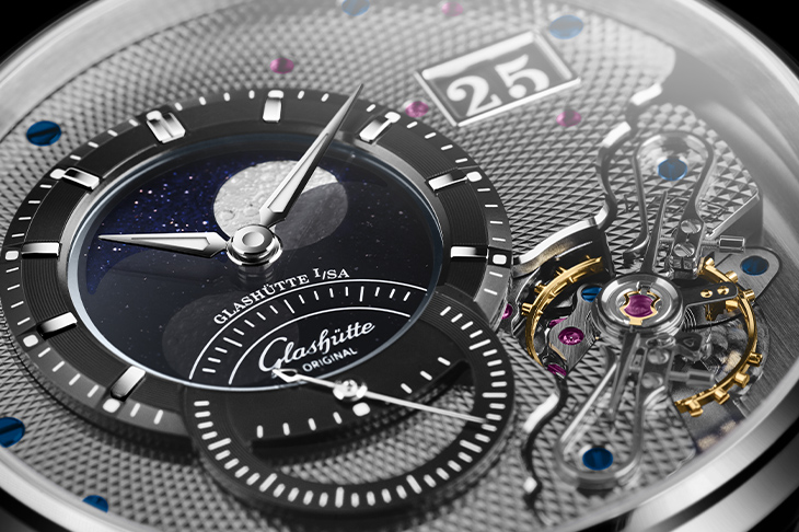 GLASHUTTE  ORIGINAL格拉蘇蒂原創 經典的偏心姿態