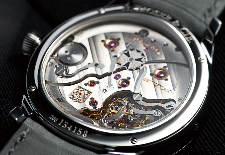 H.MOSER & CIE.亨利慕時勇創者萬年曆鉭金屬藍色琺瑯腕錶