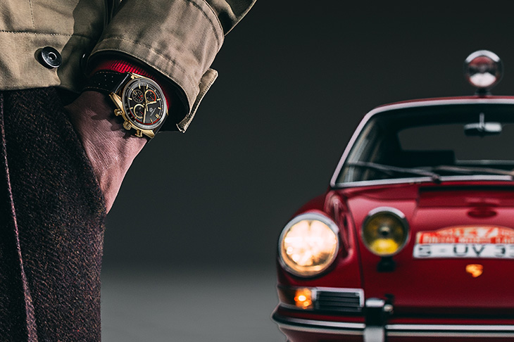 兩大傳奇並肩馳騁 TAG Heuer Carrera Chronosprint x Porsche Rallye限量版計時腕錶