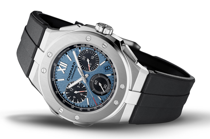鈦金殼配隆河冰藍色面！蕭邦推出全新Alpine Eagle XL Chrono腕錶
