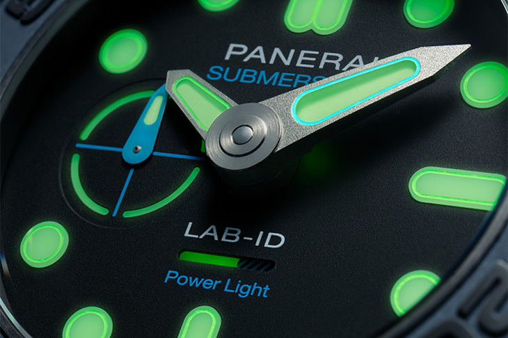 機械發電夜光！沛納海Submersible Elux LAB-ID PAM01800
