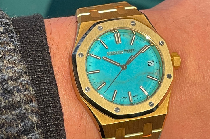 珍稀綠松石面盤  愛彼皇家橡樹系列黃金自動上鍊腕錶37mm
