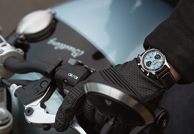 百年靈BREITLING Top Time Triumph腕錶