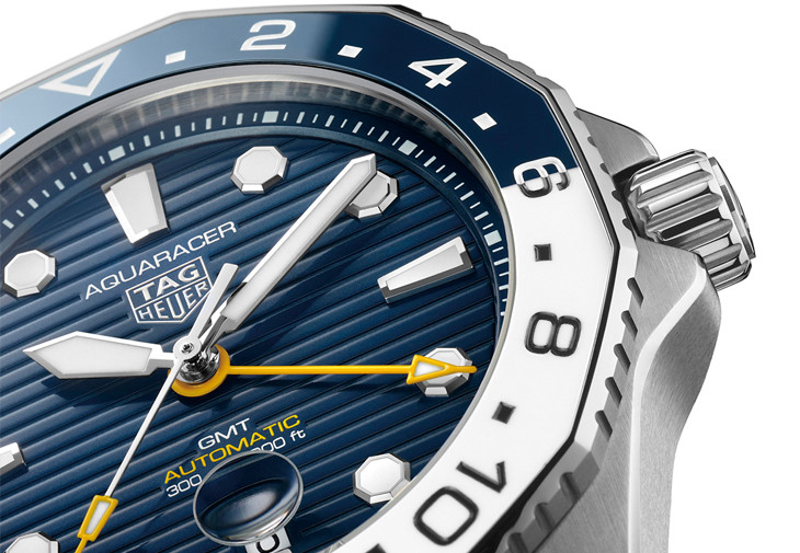 TAG HEUER Aquaracer Professional 300 GMT兩地時間腕錶