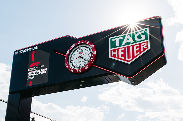 引領競速新紀元  TAG HEUER F1一級方程式賽事巨型時鐘亮相