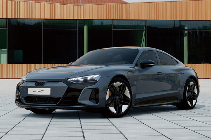 耀黑之姿 引領風潮 Audi e-tron GT quattro Black Edition