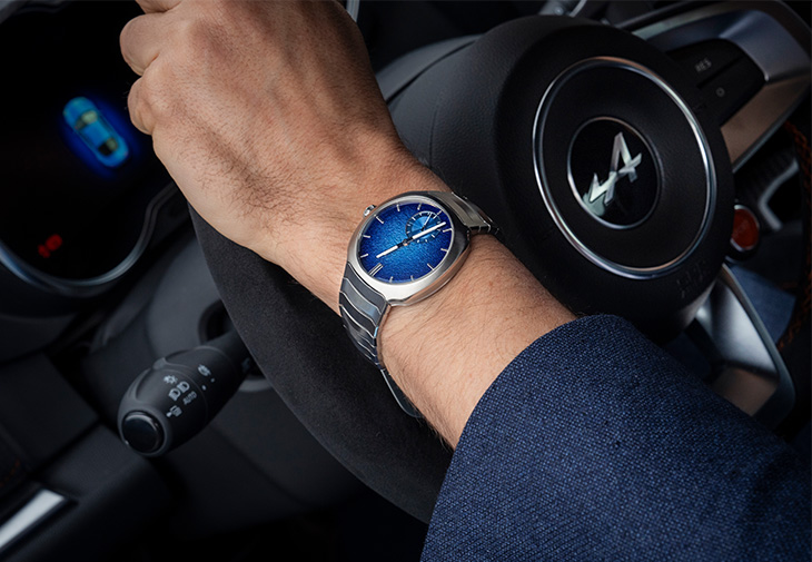 H. MOSER & CIE.亨利慕時疾速者小秒針藍色琺瑯腕錶