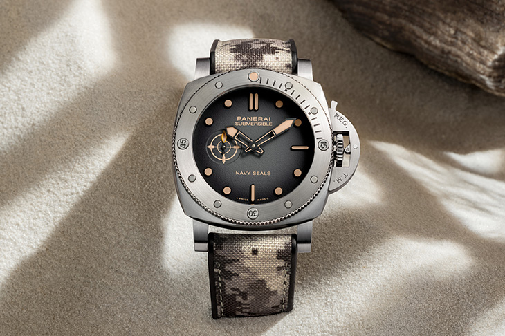 彰顯海豹部隊風範  沛納海Submersible QuarantaQuattro Navy SEALs