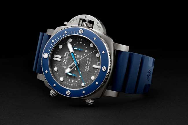 2019 Pre-SIHH 沛納海Submersible專業潛水計時腕錶