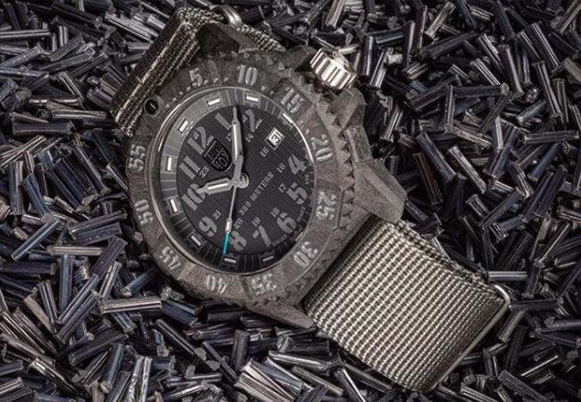 Luminox
