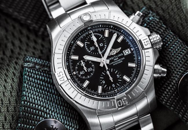 百年靈Avenger Chronograph 43復仇者計時腕錶