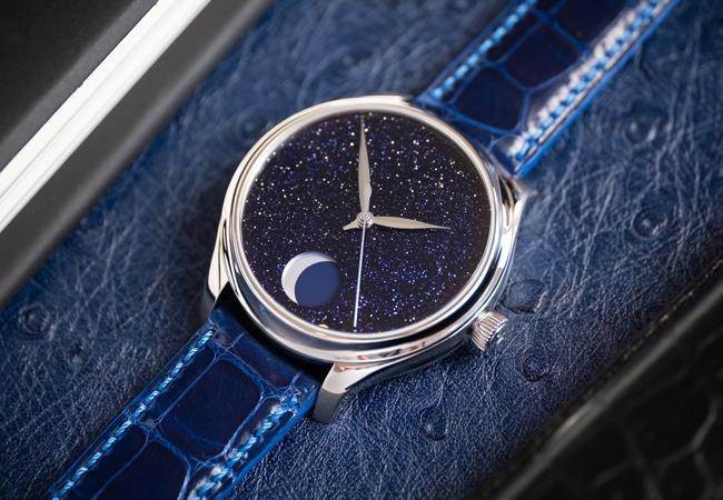 亨利慕時勇創者恆動月相砂金石概念腕錶