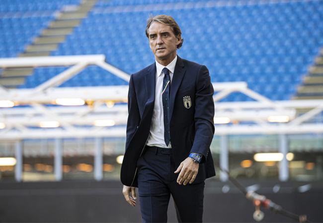 RICHARD MILLE與Roberto Mancini合作設計RICHARD MILLE RM 11-04 ROBERTO MANCINI 自動上鍊飛返計時碼錶