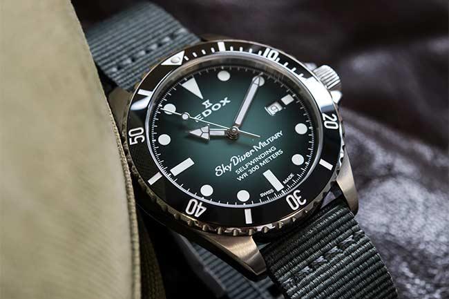 EDOX SkyDiver Military傘兵悍將腕錶