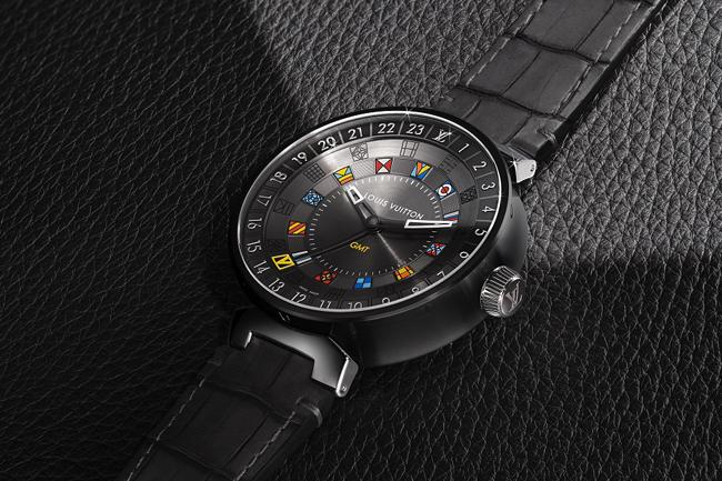 時尚「戴」著走  路易威登Tambour Moon Dual Time系列腕錶