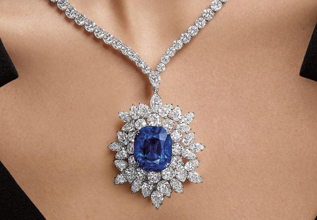 海瑞溫斯頓藍寶石鑽石
