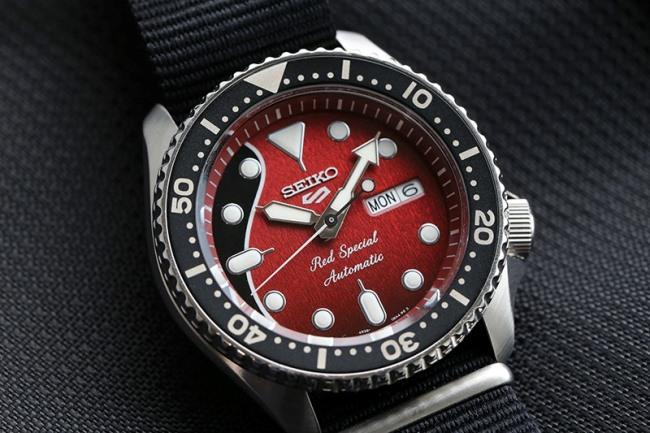 也算是個美麗的錯誤 當Brian May遇上SEIKO