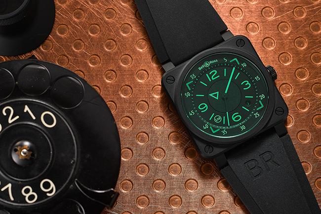 BELL & ROSS BR 03-92 H.U.D  低頭看的抬頭顯示器