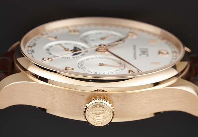 IWC 葡萄牙萬年曆