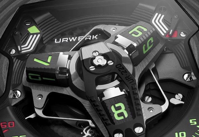 URWERK UR-220 Falcon Project 碳纖維腕錶