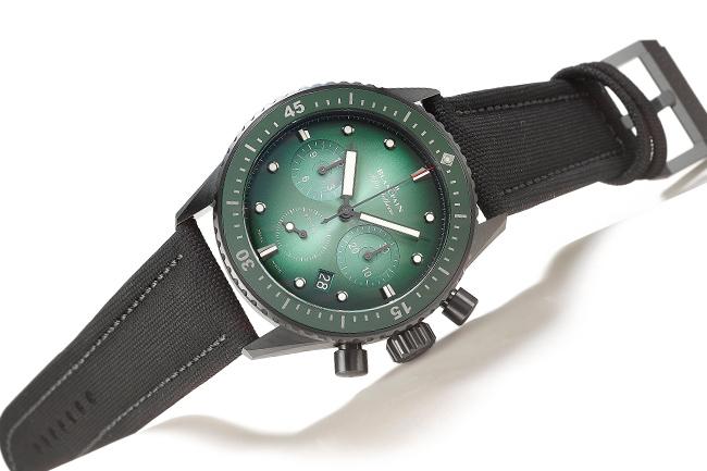 寶珀Fifty Fathoms Bathyscaphe 湖水綠面清爽改款 