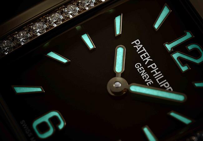 百達翡麗PATEK PHILIPPE Twenty~4系列，型號：4910/1201R
