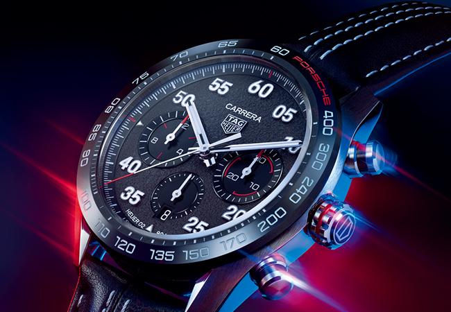 TAG Heuer泰格豪雅Carrera保時捷自動計時腕錶-皮錶帶款，型號：CBN2A1F.FC6492