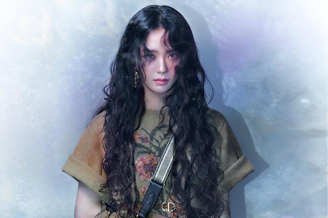 DIOR宣布金智秀成為全球時尚與美妝品牌大使