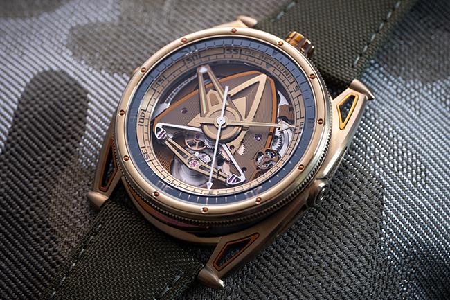 DE BETHUNE DB28GS Yellow Submarine 閃著熠熠火光的潛水錶