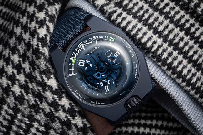 URWERK UR-100V Blue Planet腕錶 藍色星球之夢