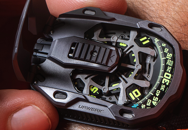 URWERK UR-105 TTH