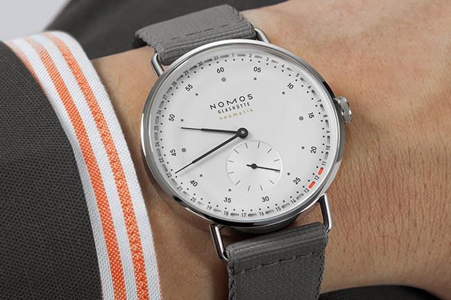 NOMOS Metro neomatik 41 Update腕錶 獨特環形日曆顯示