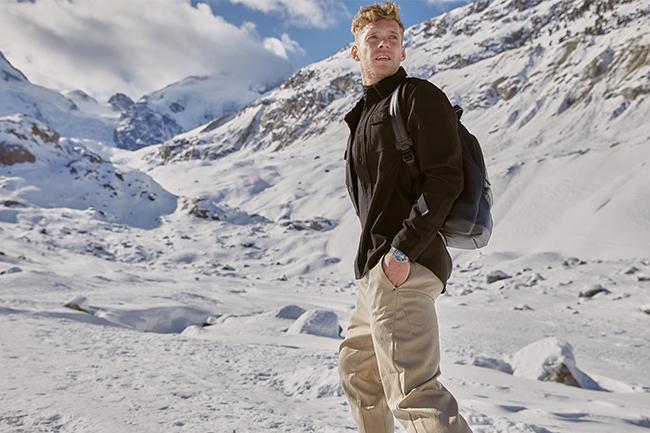 萬寶龍攜手十項全能世界紀錄保持人Kevin Mayer  推出限量聯名系列皮件