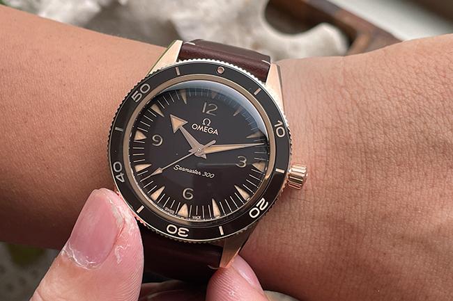 OMEGA Seamaster 海馬300青銅金腕錶 是銅又非銅