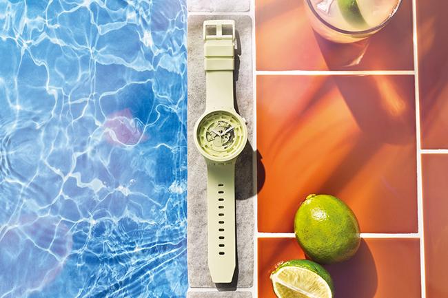 手錶也有水果味 SWATCH推出夏日新款萊姆錶 