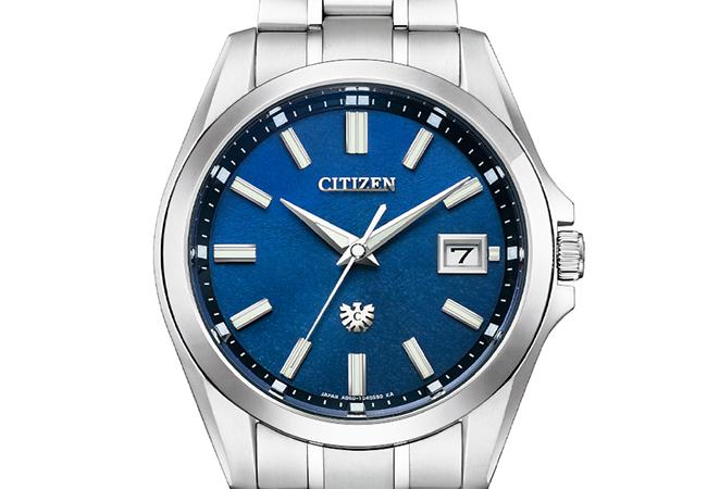 The CITIZEN Cal.A060光動能萬年曆鈦金屬腕錶