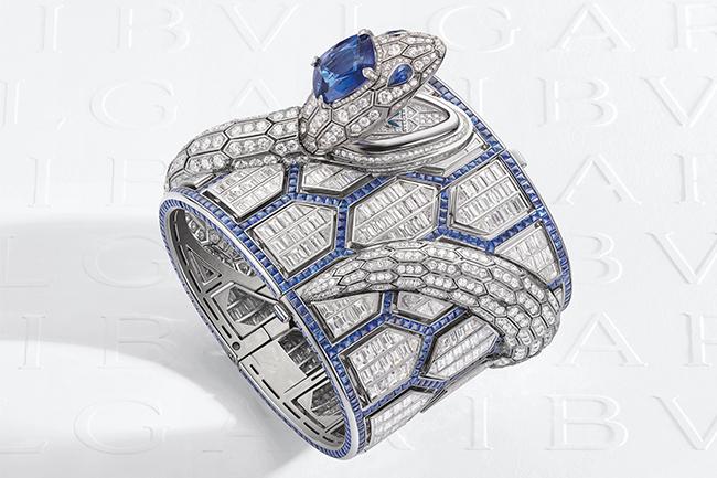 藍色靈蛇的嫵媚：寶格麗Serpenti Misteriosi Romani神秘腕錶