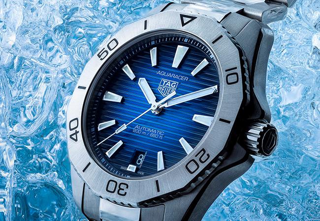 泰格豪雅TAG Heuer Aquaracer Professional 200自動腕錶