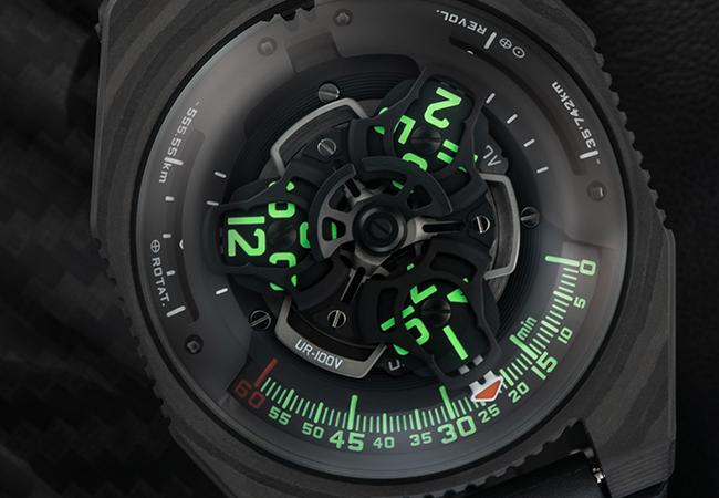 URWERK UR-100V C52碳纖維限量腕錶