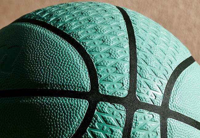Tiffany & Co. x Daniel Arsham x Wilson籃球